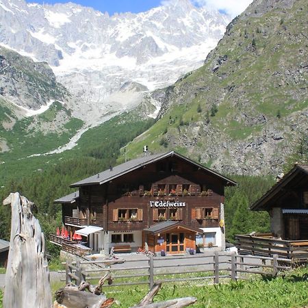 Hotel Edelweiss La Fouly Exteriér fotografie