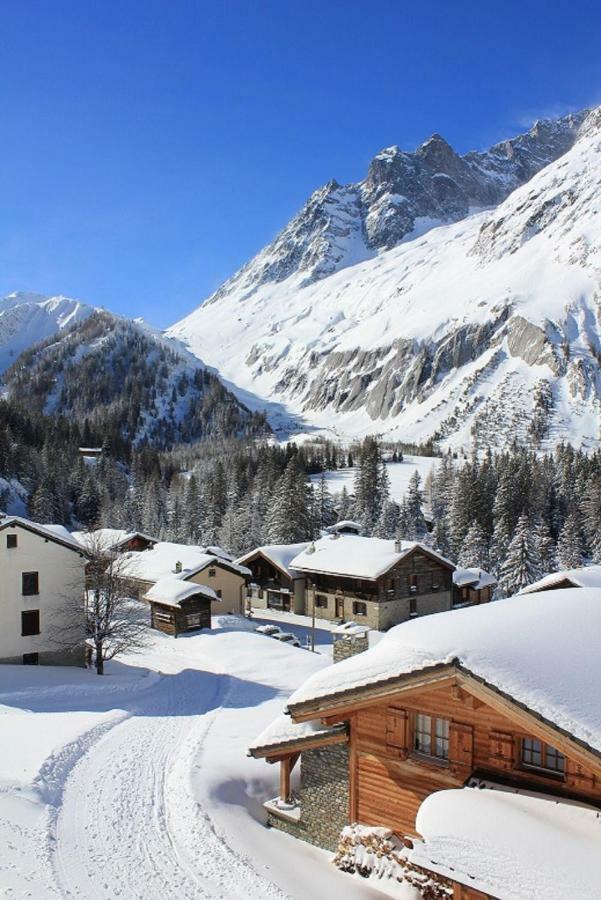 Hotel Edelweiss La Fouly Exteriér fotografie